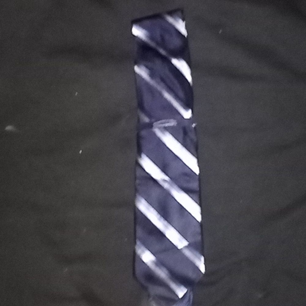 Roundtree and York tie